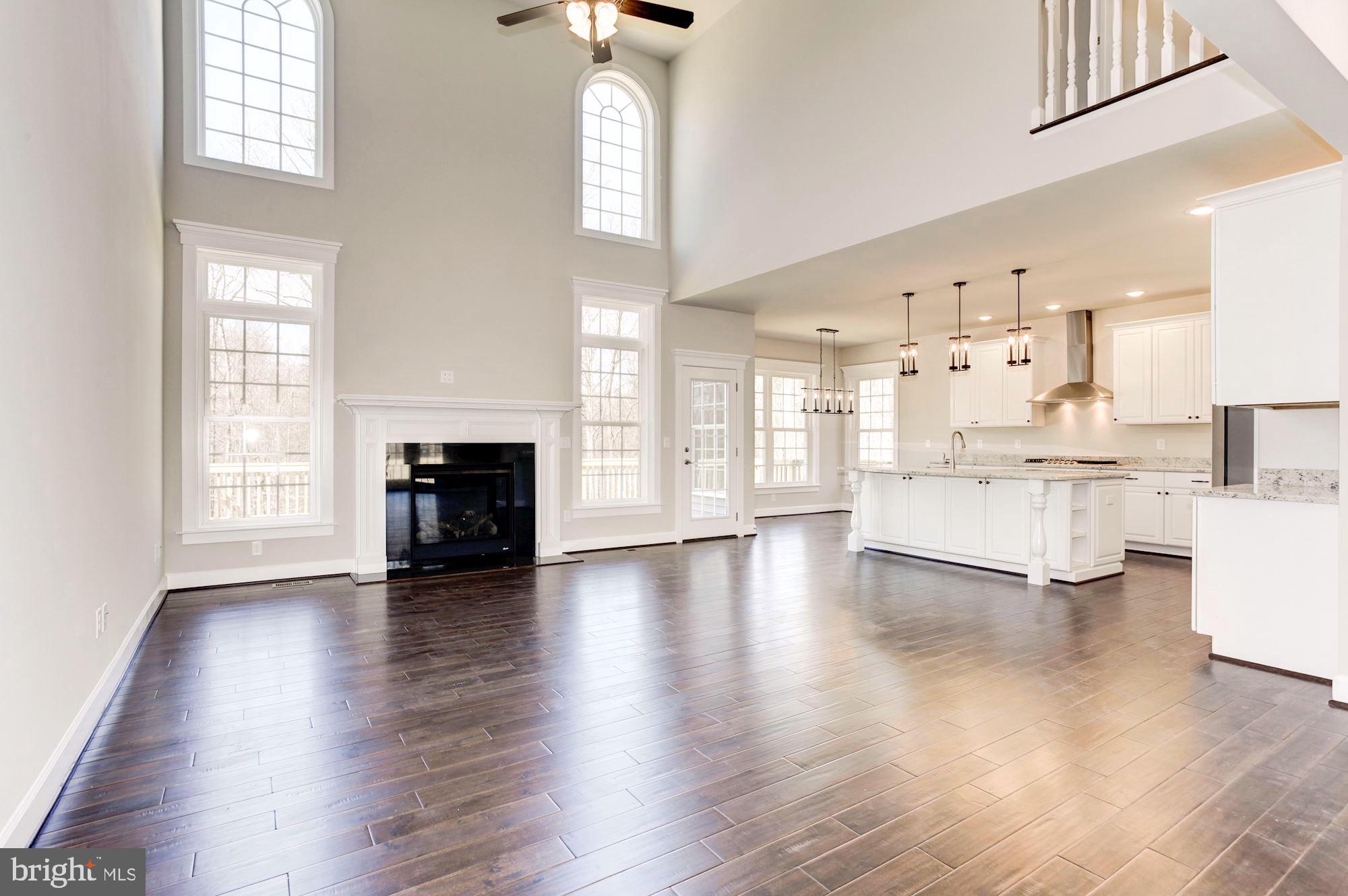 300 Pinewood Road Fredericksburg, VA 22405 - Photo 30 of 70 Two story F/R