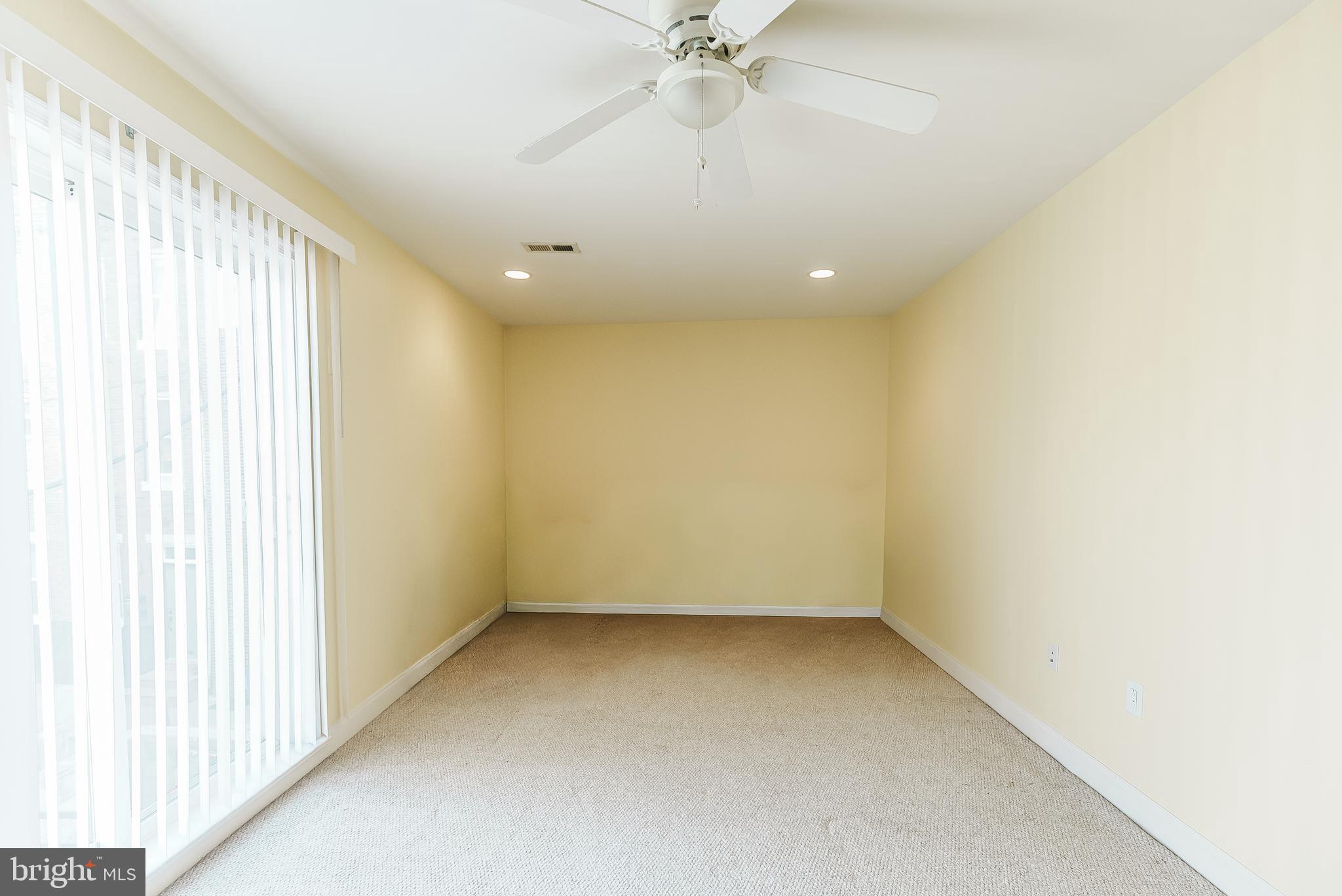 207 Moore Street Philadelphia, PA 19148 - Photo 11 of 15