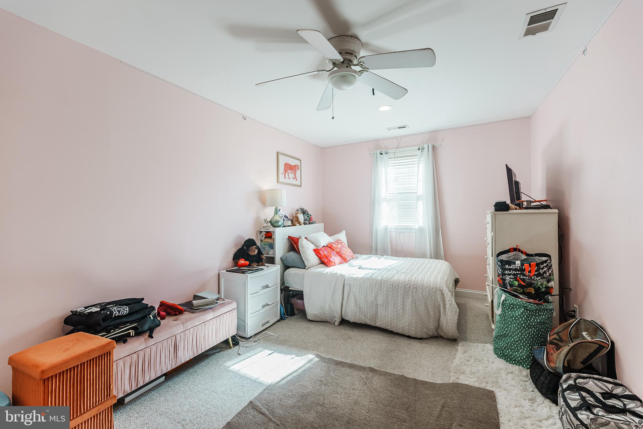 207 Moore Street Philadelphia, PA 19148 - Photo 12 of 15