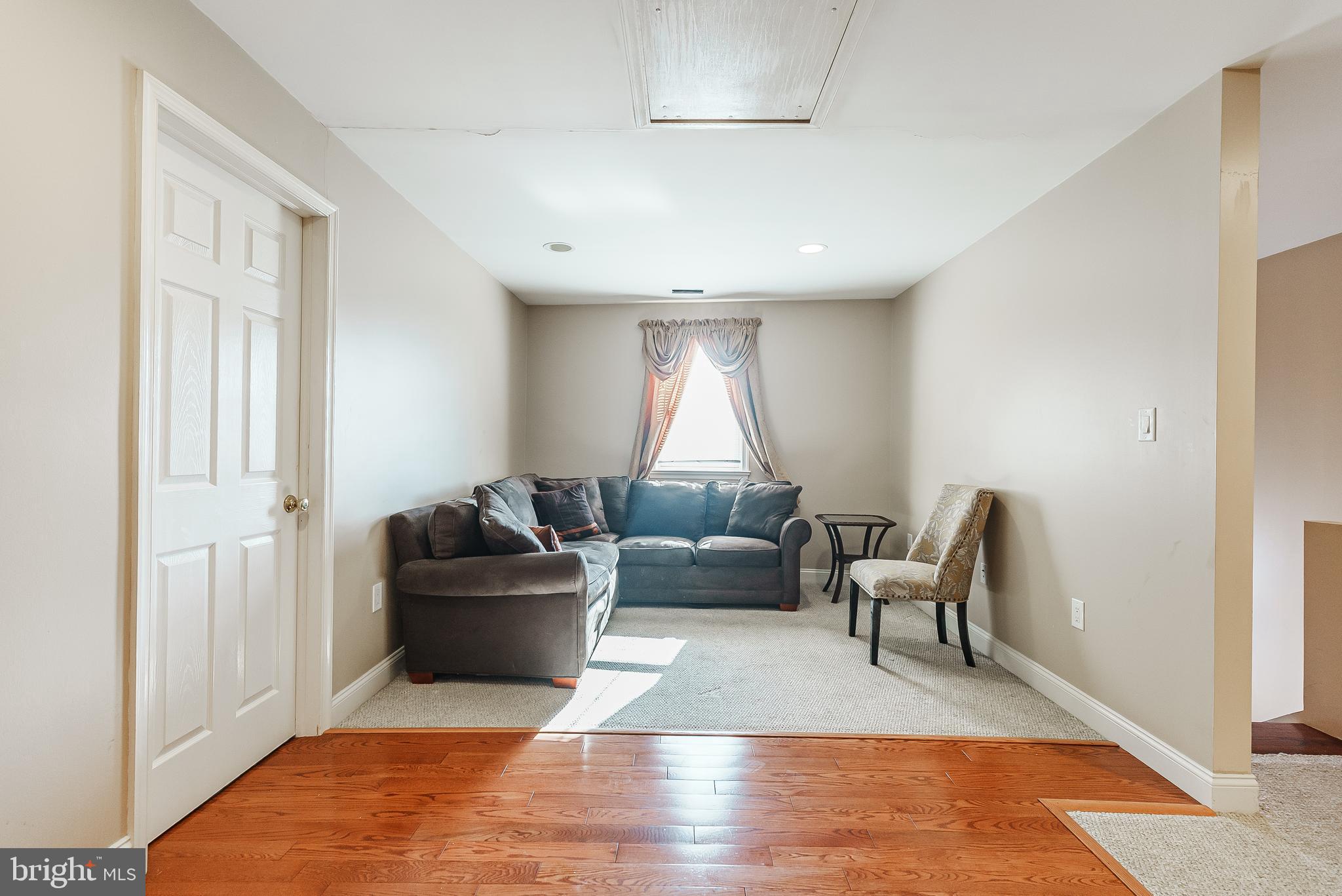207 Moore Street Philadelphia, PA 19148 - Photo 8 of 15
