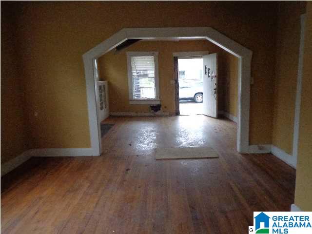 1144 14th Place Southwest Birmingham, AL 35211 - Photo 6 of 10