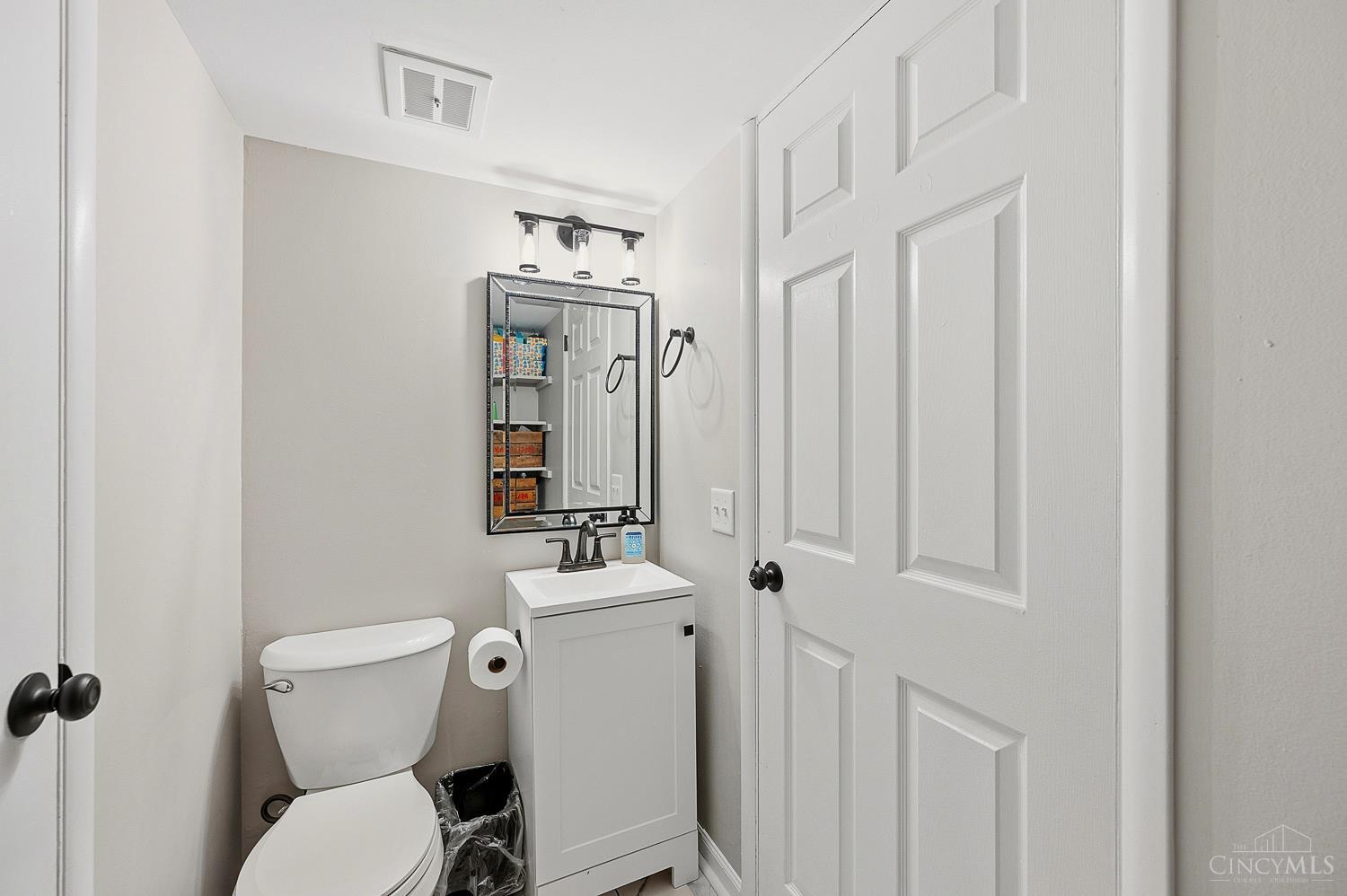 7752 Montgomery Road, Unit 65 Cincinnati, OH 45236 - Photo 16 of 35