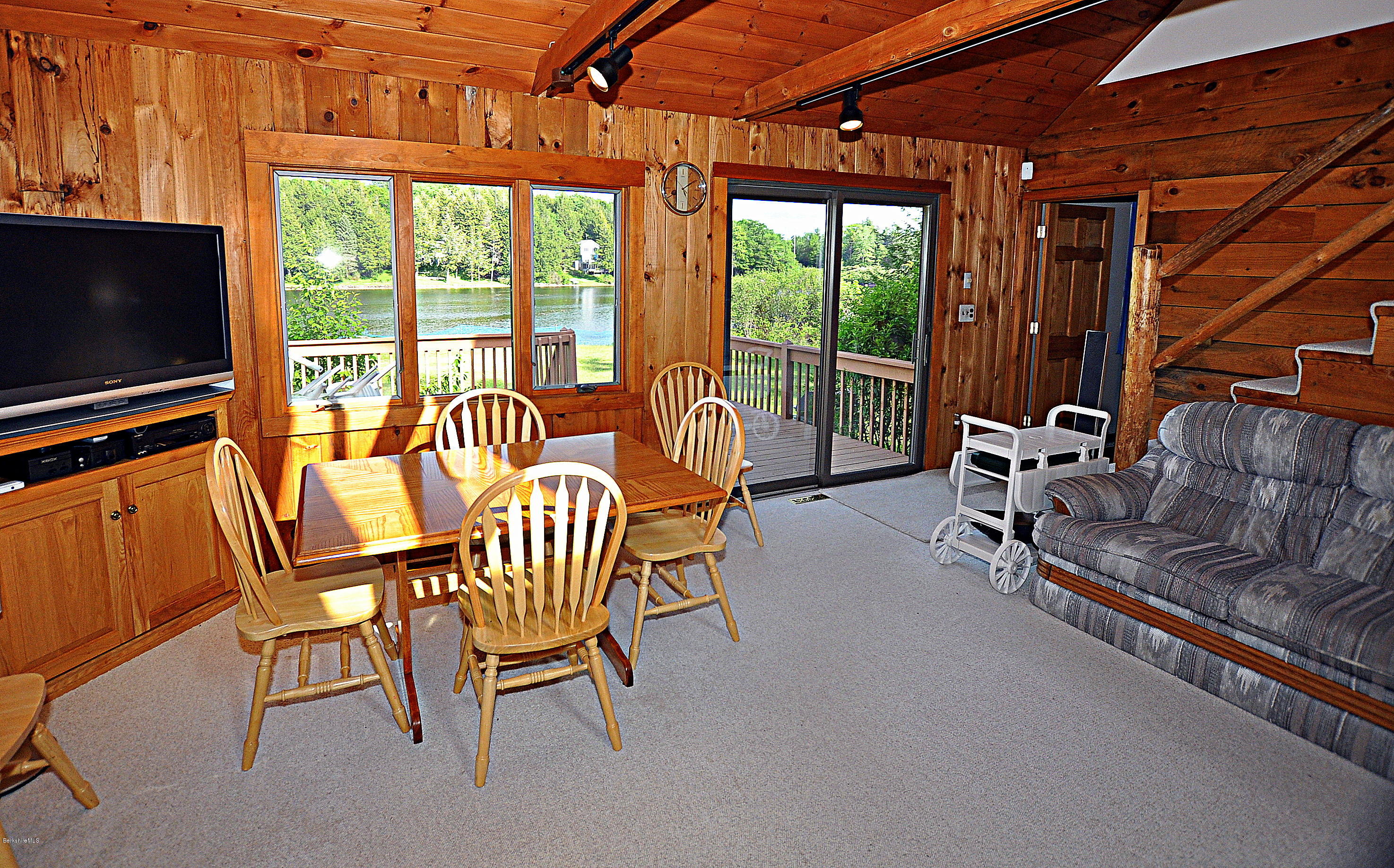 106 Kingsley Road Otis, MA 01029 - Photo 7 of 27 DSC_2873