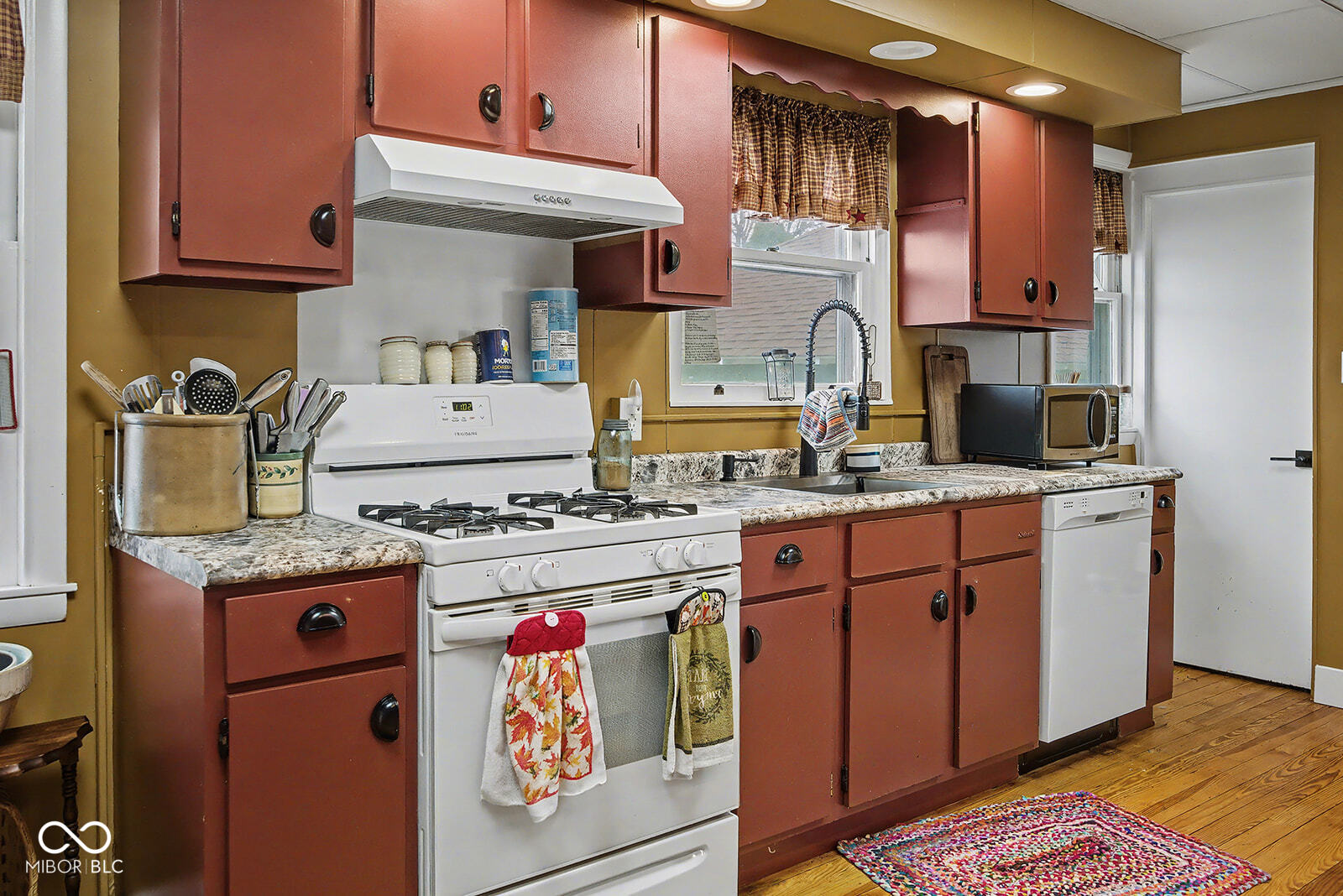 611 East 3rd Street Brookston, IN 47923 - Photo 13 of 34