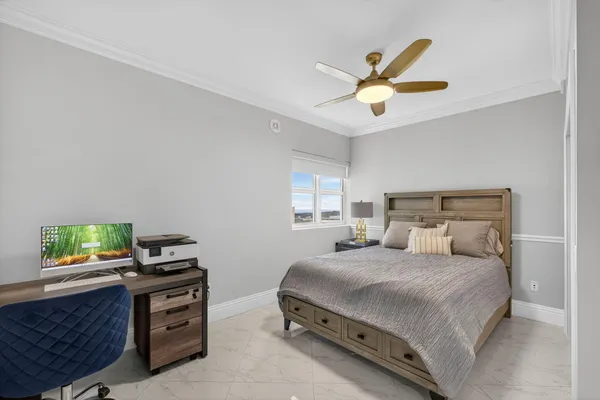 $4,950 | 2650 Lake Shore Drive, Unit 2303, Riviera Beach, FL 33404