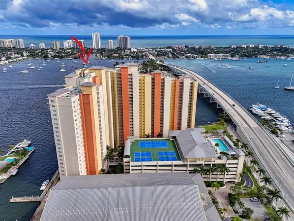 $4,950 | 2650 Lake Shore Drive, Unit 2303, Riviera Beach, FL 33404