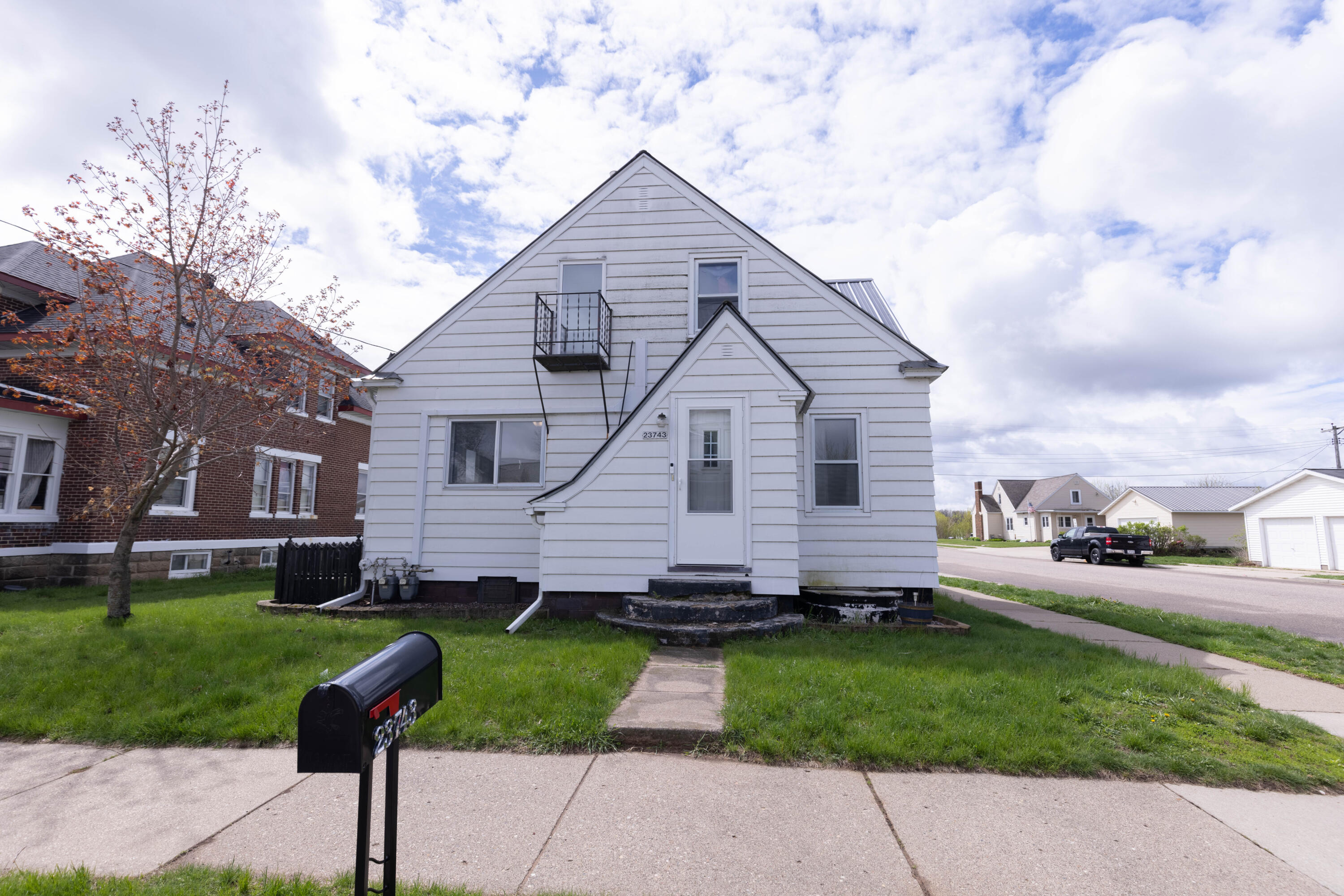 23743 Adams Street Independence, WI 54747 - Photo 2 of 33 B83A9430-HDR