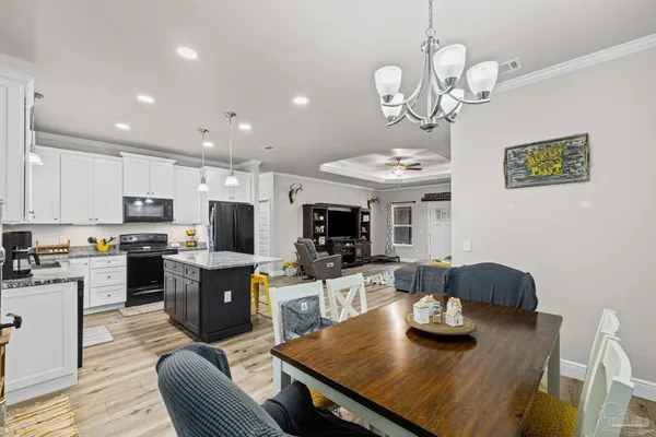 $369,000 | 922 East Edney Avenue, Crestview, FL 32539