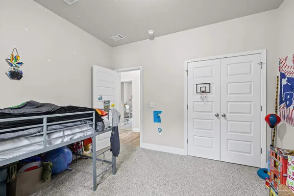 $369,000 | 922 East Edney Avenue, Crestview, FL 32539