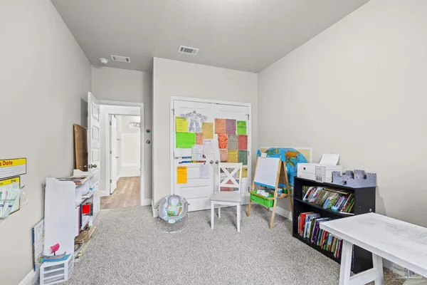 $369,000 | 922 East Edney Avenue, Crestview, FL 32539