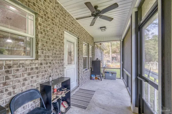 $369,000 | 922 East Edney Avenue, Crestview, FL 32539