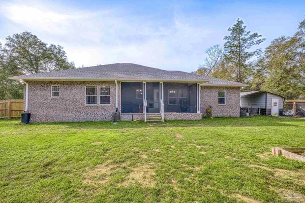 $369,000 | 922 East Edney Avenue, Crestview, FL 32539