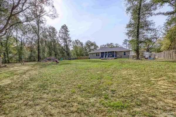 $369,000 | 922 East Edney Avenue, Crestview, FL 32539