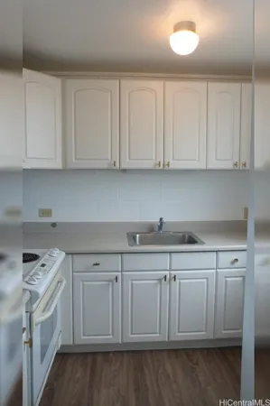 $2,400 | 46-270 Kahuhipa Street, Unit A401, Kaneohe, HI 96744