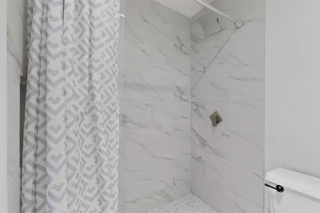 $1,700 | 2018 Warnford Place, Arlington, TX 76015