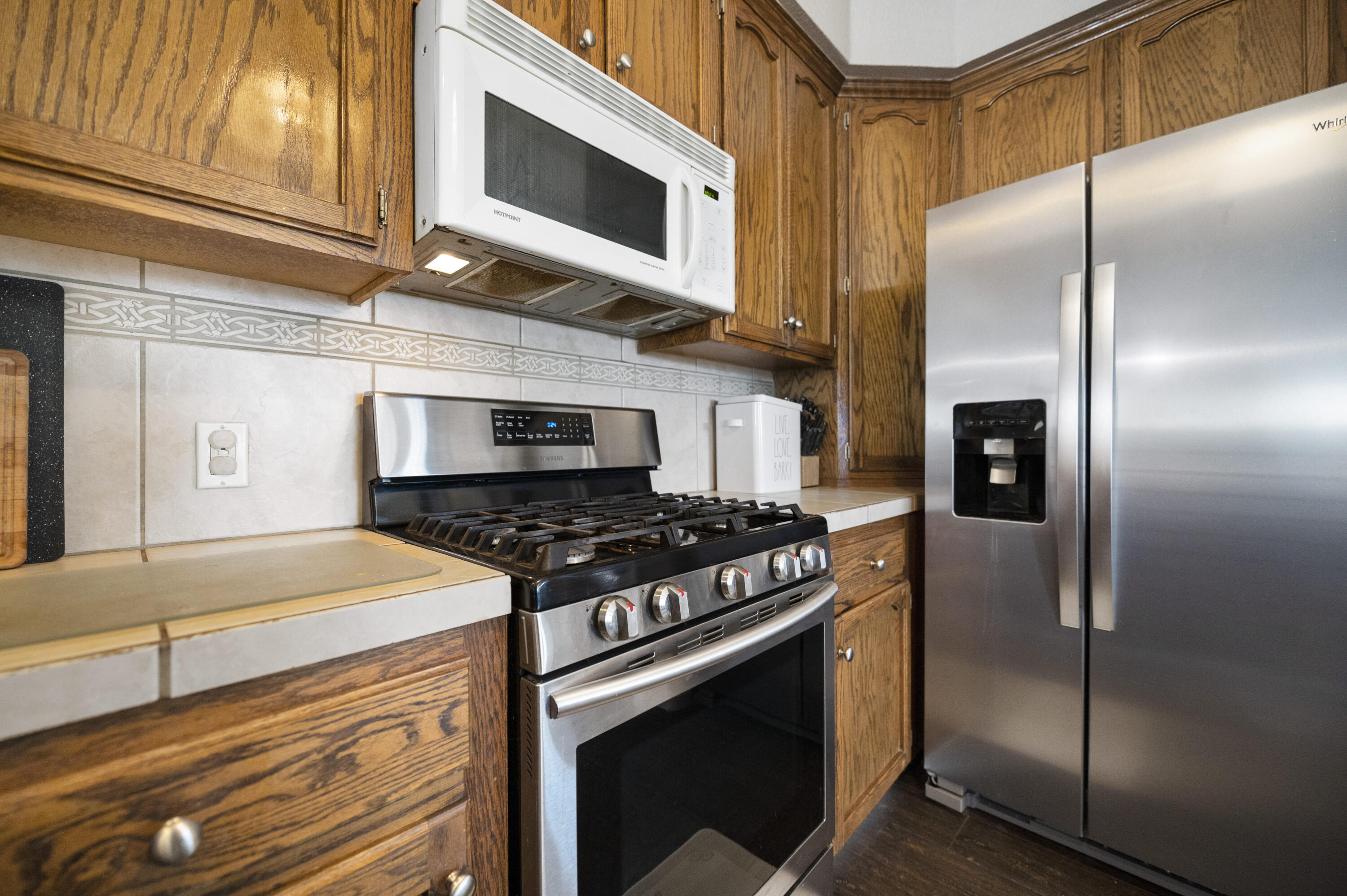 680 Leta Mae Court Exeter, CA 93221 - Photo 10 of 29 z62_6300