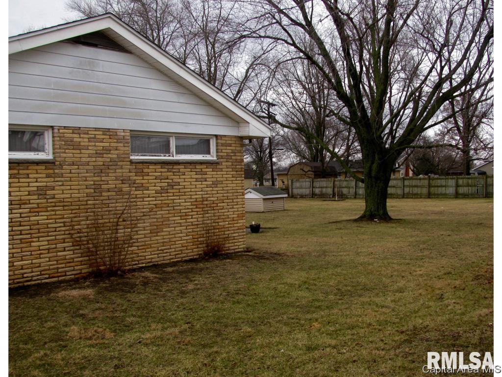 4248 South 2nd Street Springfield, IL 62703 - Photo 3 of 12 Gallery Image 3