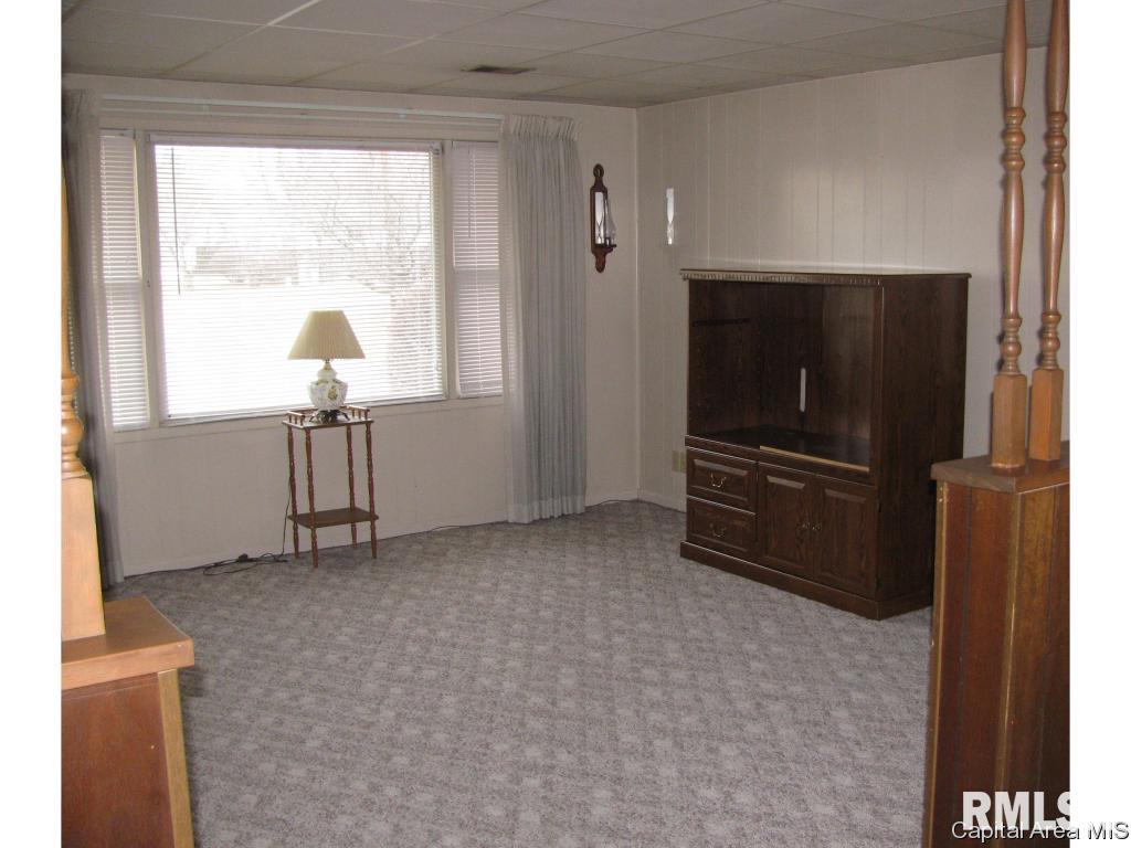 4248 South 2nd Street Springfield, IL 62703 - Photo 5 of 12 Gallery Image 5