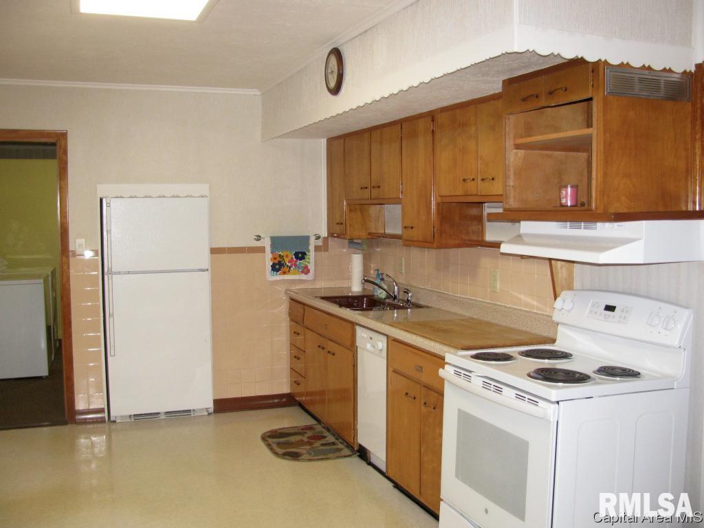4248 South 2nd Street Springfield, IL 62703 - Photo 7 of 12 Gallery Image 7