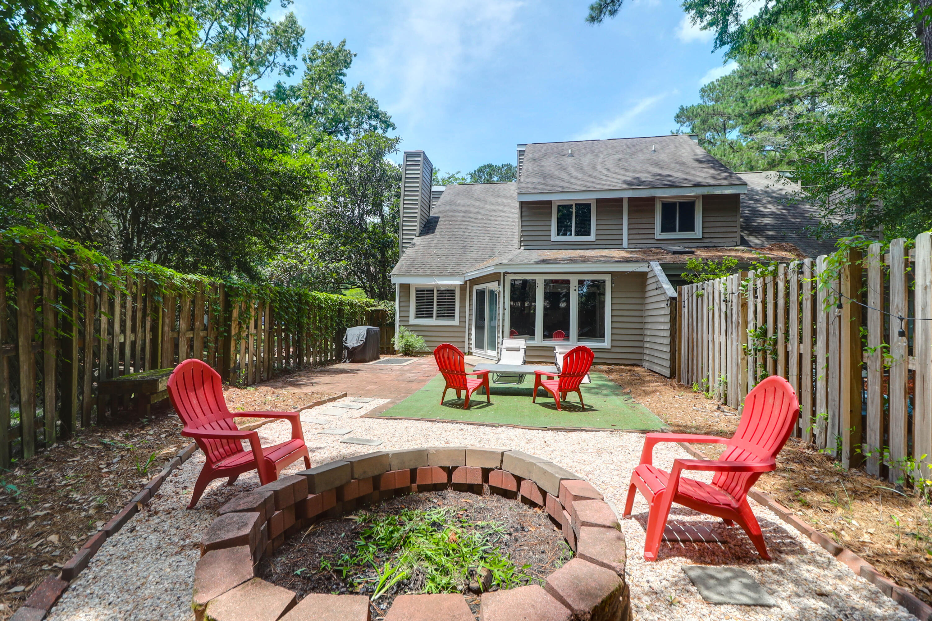 4752 Trailside Court, Unit B North Charleston, SC 29418 - Photo 26 of 38 Backyard