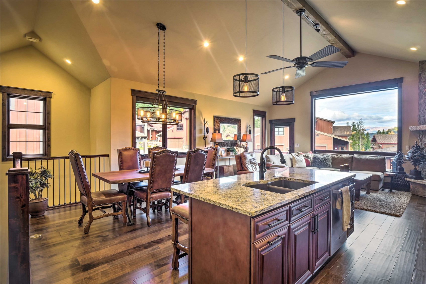 709 Independence Road, Unit 709 Keystone, CO 80435 - Photo 12 of 32 Gallery Image 12