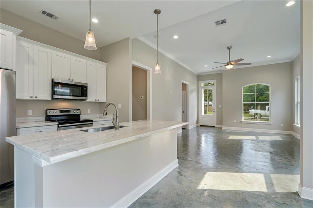 2121 Robin Street Slidell, LA 70460 - Photo 4 of 10 Gallery Image 4