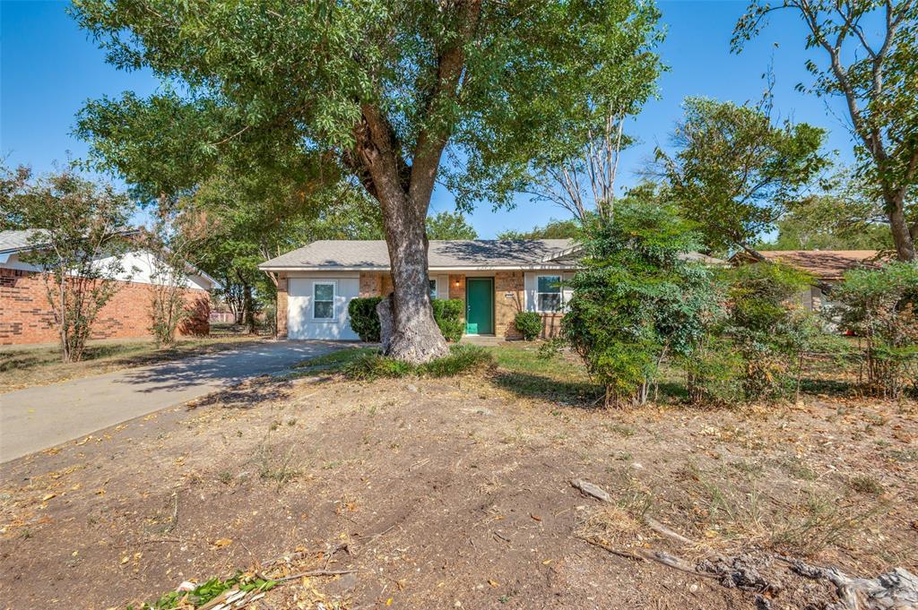 735 Middale Road Duncanville, TX 75116 - Photo 1 of 25