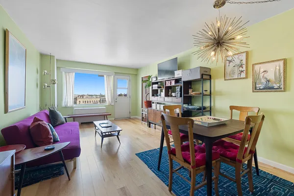 $415,000 | 1020 Grand Concourse, Unit 12V | Concourse Village