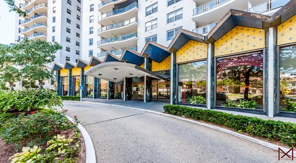 $415,000 | 1020 Grand Concourse, Unit 12V | Concourse Village