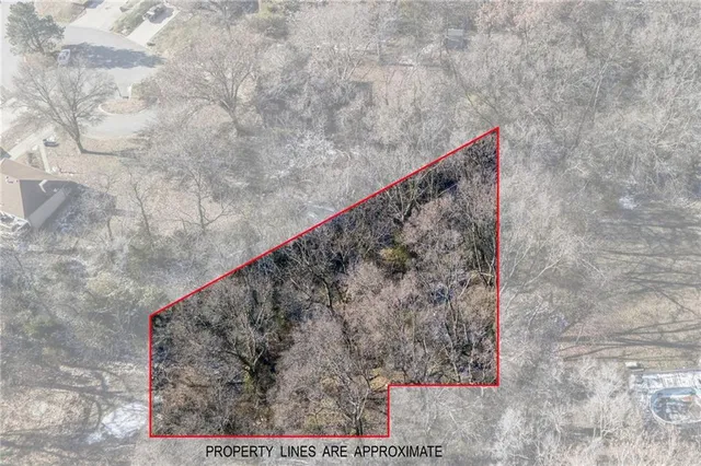 $20,000 | Eugene Field Avenue, St. Joseph, MO 64505