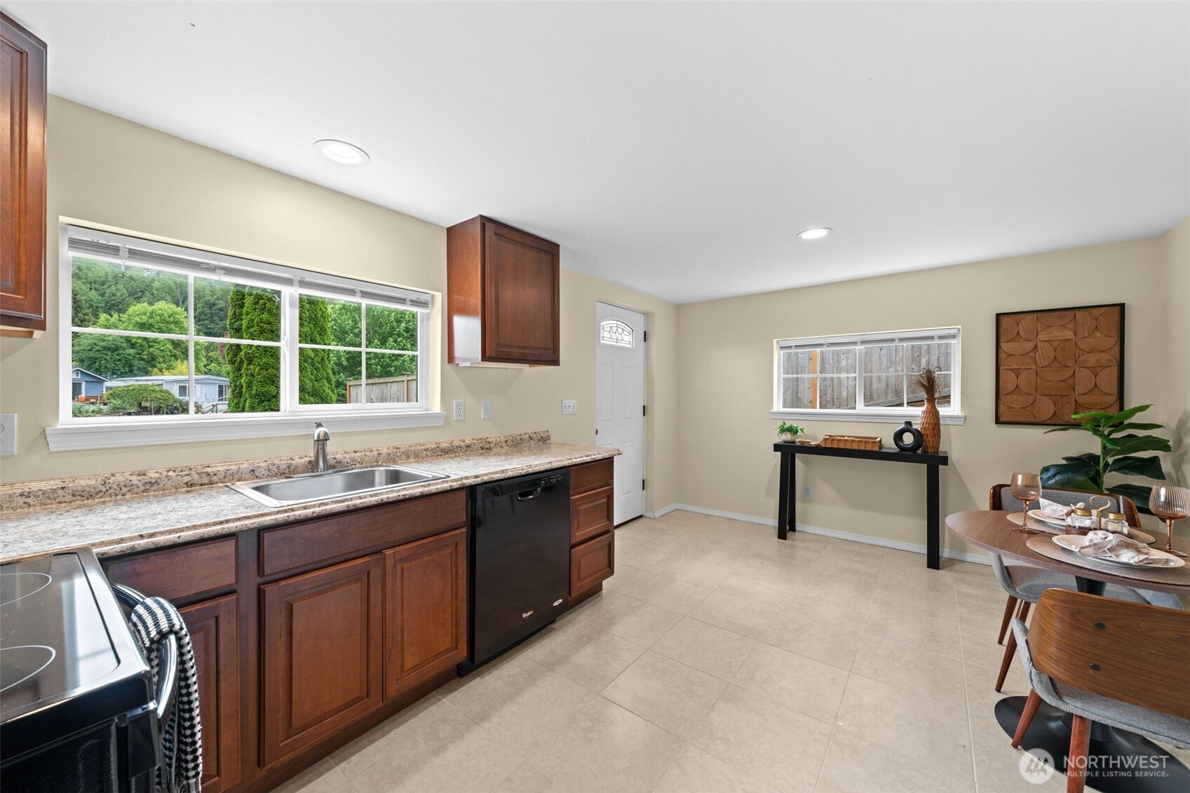 17502 113th Avenue Northeast Bothell, WA 98011 - Photo 20 of 36