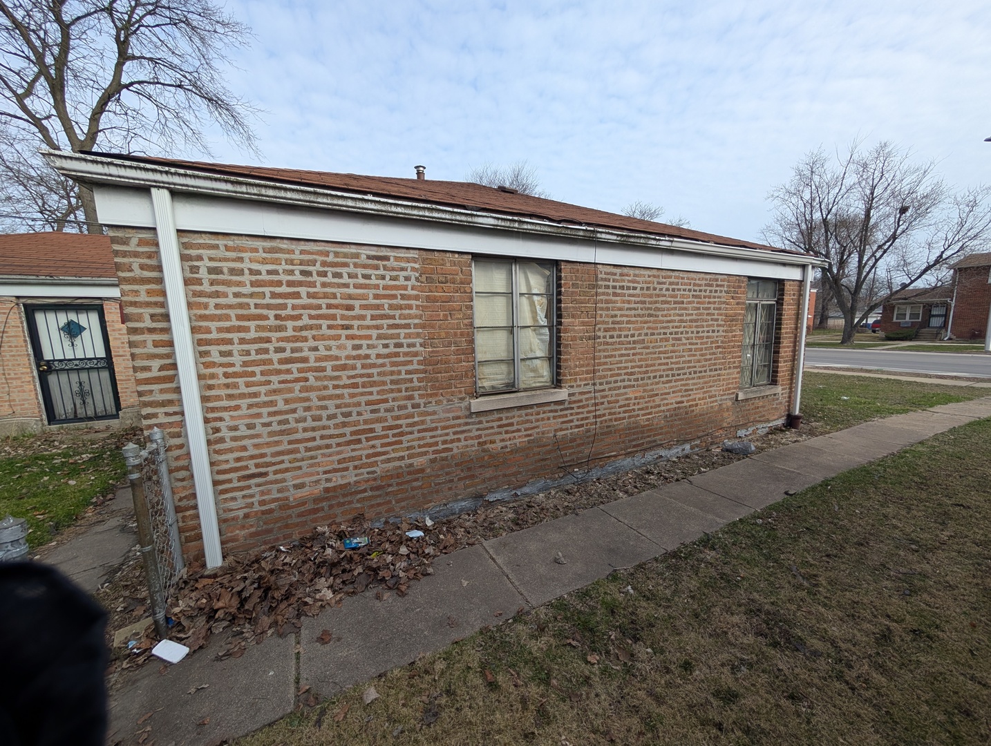 9960 South Van Vlissingen Road Chicago, IL 60617 - Photo 3 of 16