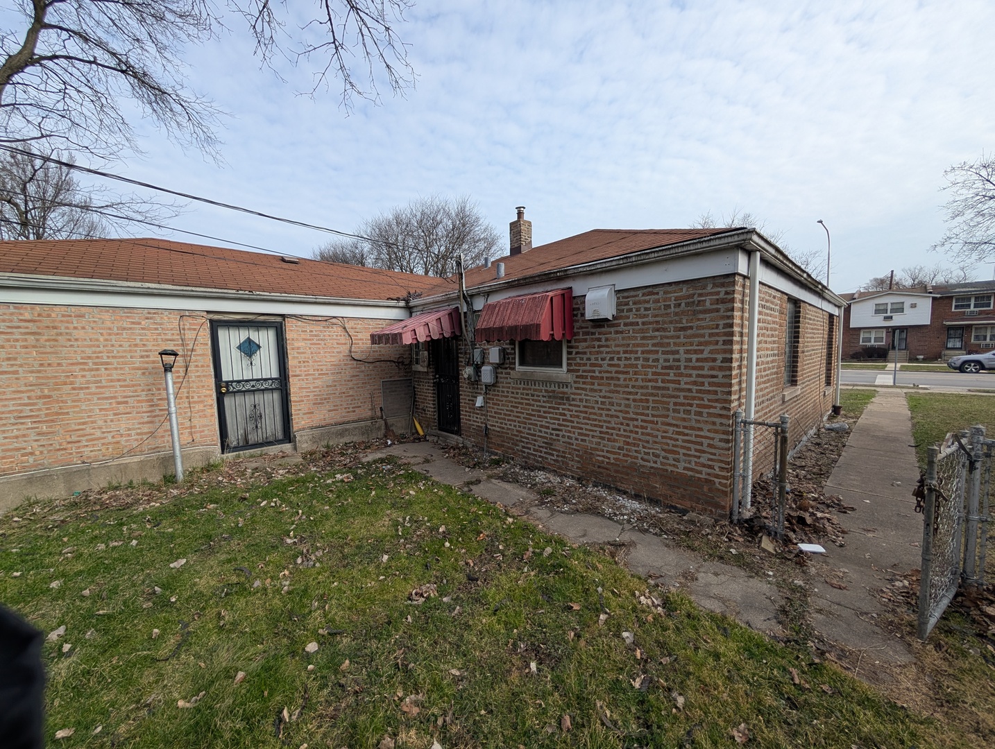 9960 South Van Vlissingen Road Chicago, IL 60617 - Photo 4 of 16