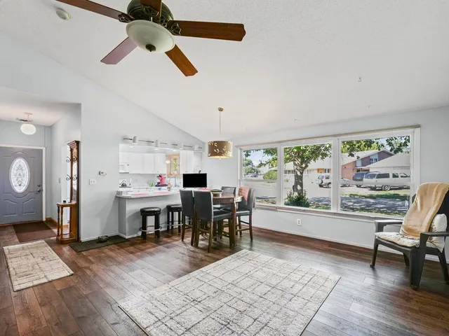 $250,000 | 1622-1624 Golfview Circle, Unit 1, Rantoul, IL 61866