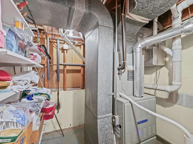 $250,000 | 1622-1624 Golfview Circle, Unit 1, Rantoul, IL 61866