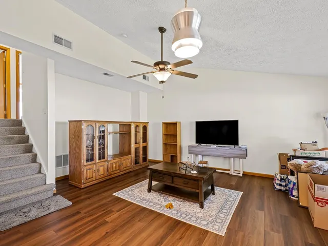 $250,000 | 1622-1624 Golfview Circle, Unit 1, Rantoul, IL 61866