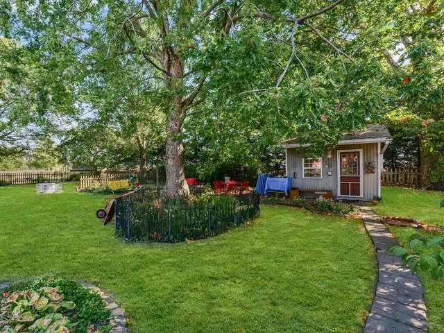 $250,000 | 1622-1624 Golfview Circle, Unit 1, Rantoul, IL 61866