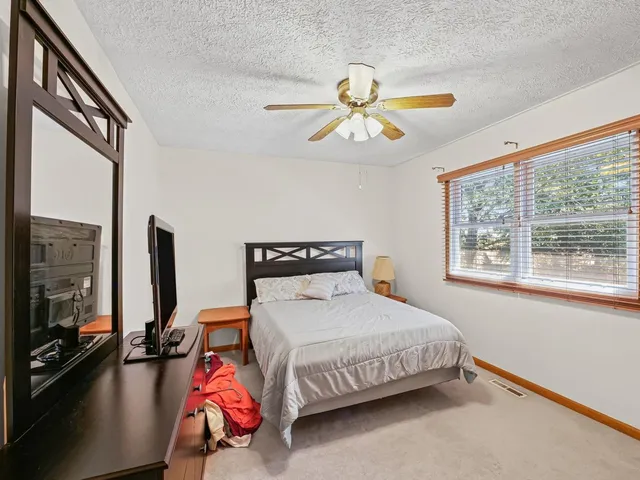 $250,000 | 1622-1624 Golfview Circle, Unit 1, Rantoul, IL 61866