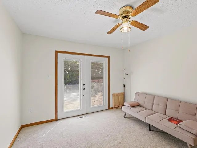 $250,000 | 1622-1624 Golfview Circle, Unit 1, Rantoul, IL 61866