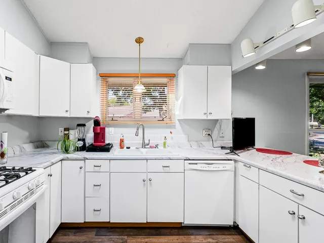 $250,000 | 1622-1624 Golfview Circle, Unit 1, Rantoul, IL 61866