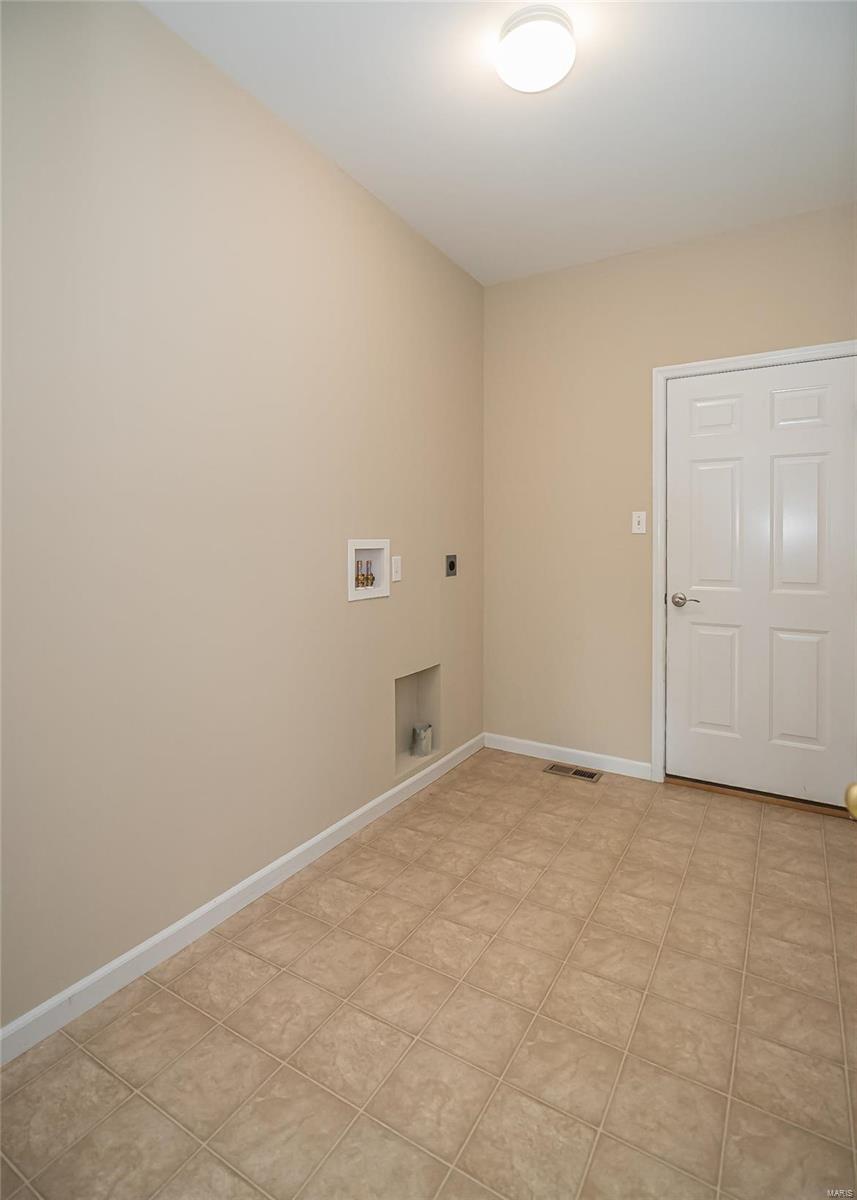 1852 Mill Ridge Court St. Louis, MO 63146 - Photo 24 of 38 Gallery Image 24
