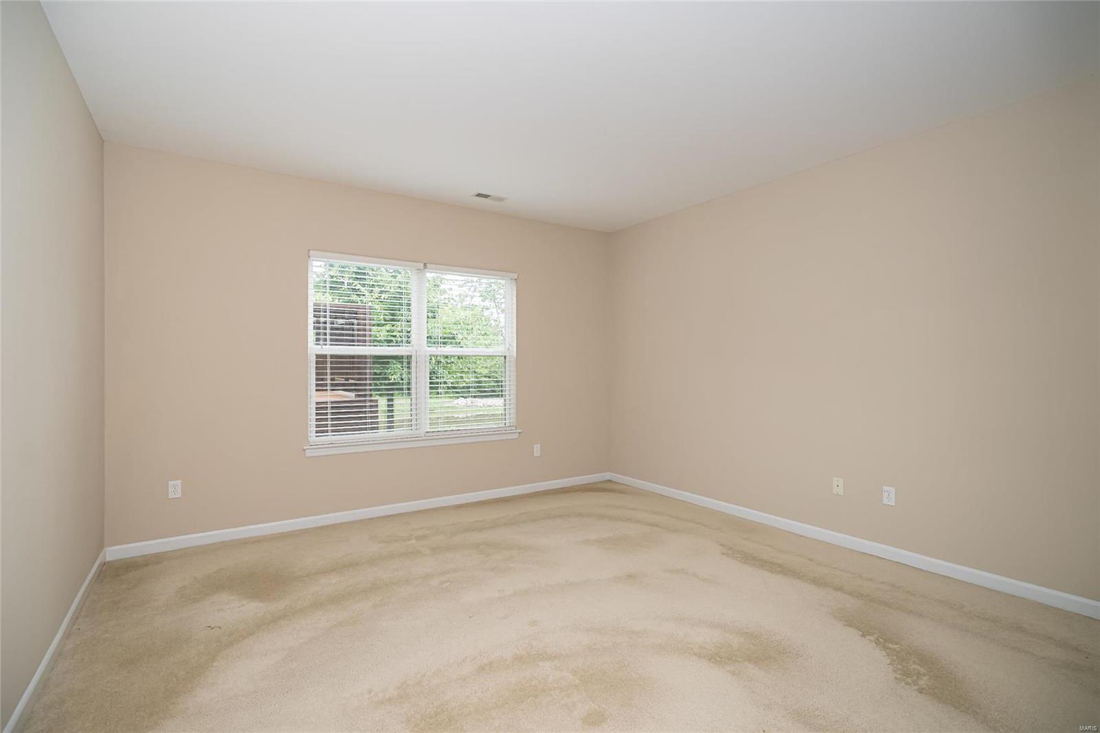 1852 Mill Ridge Court St. Louis, MO 63146 - Photo 30 of 38 Gallery Image 30