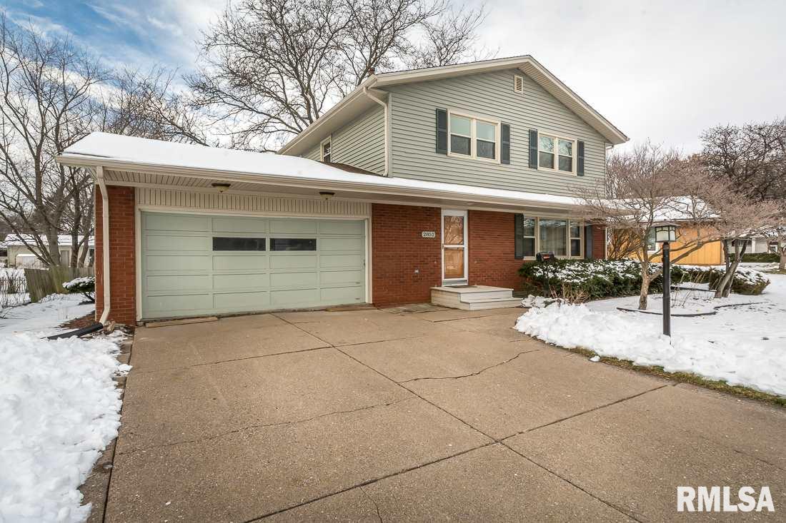 2852 Fairhaven Road Davenport, IA 52803 - Photo 1 of 19 Gallery Image 1