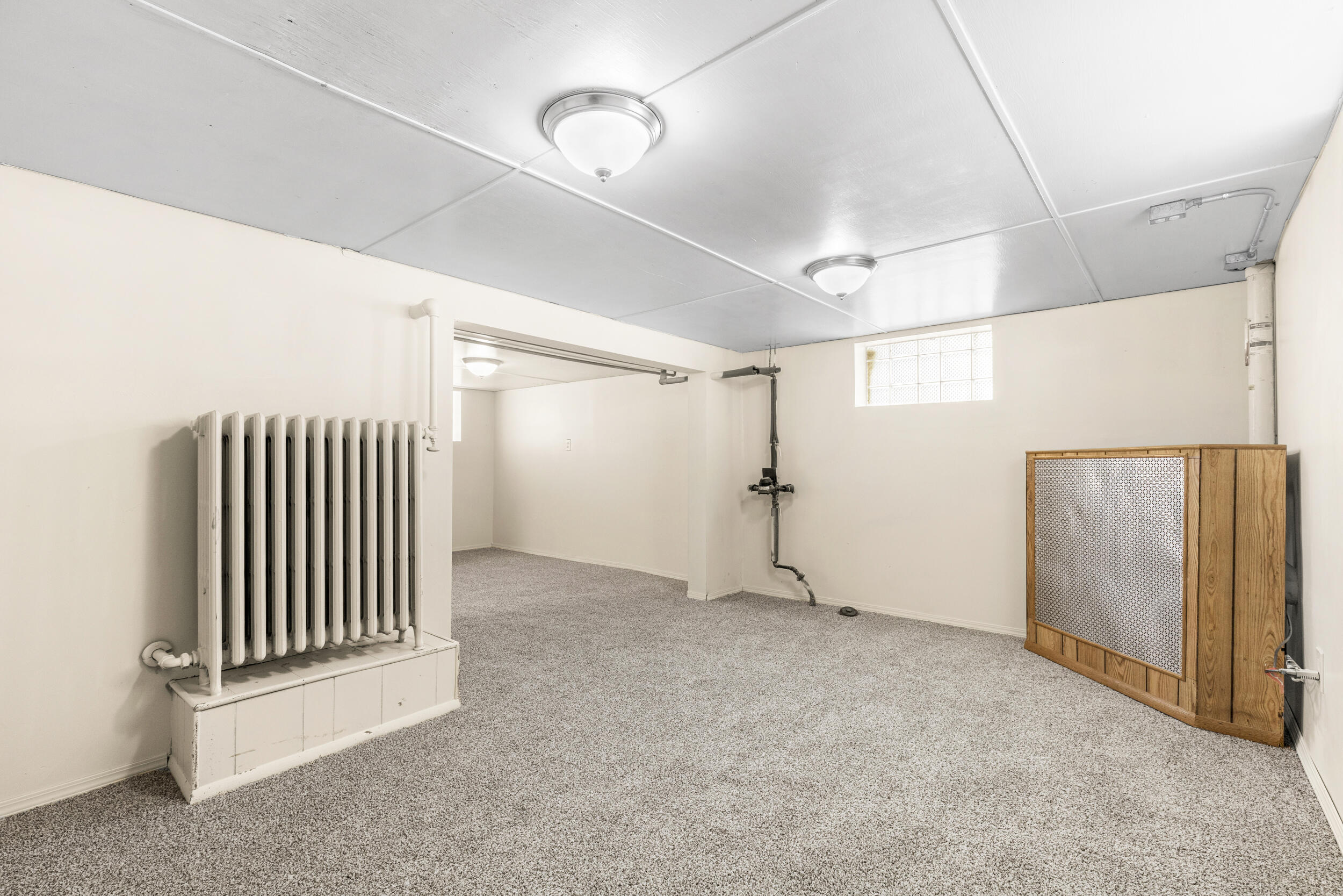 6221 West Fairview Avenue Milwaukee, WI 53213 - Photo 23 of 27 img_2097