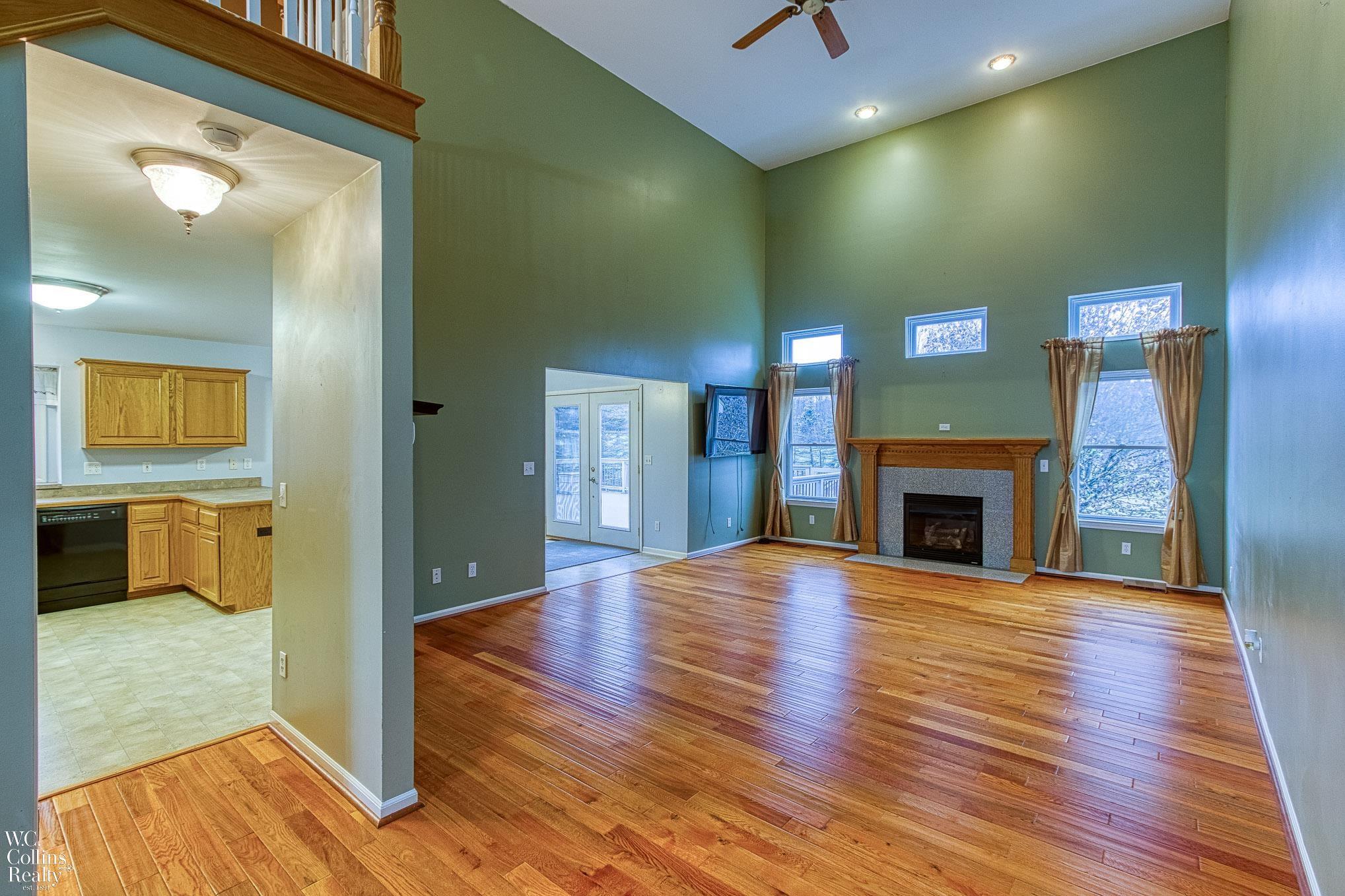 5424 Sandhill Road Almont, MI 48003 - Photo 5 of 31 50097512-4.JPG