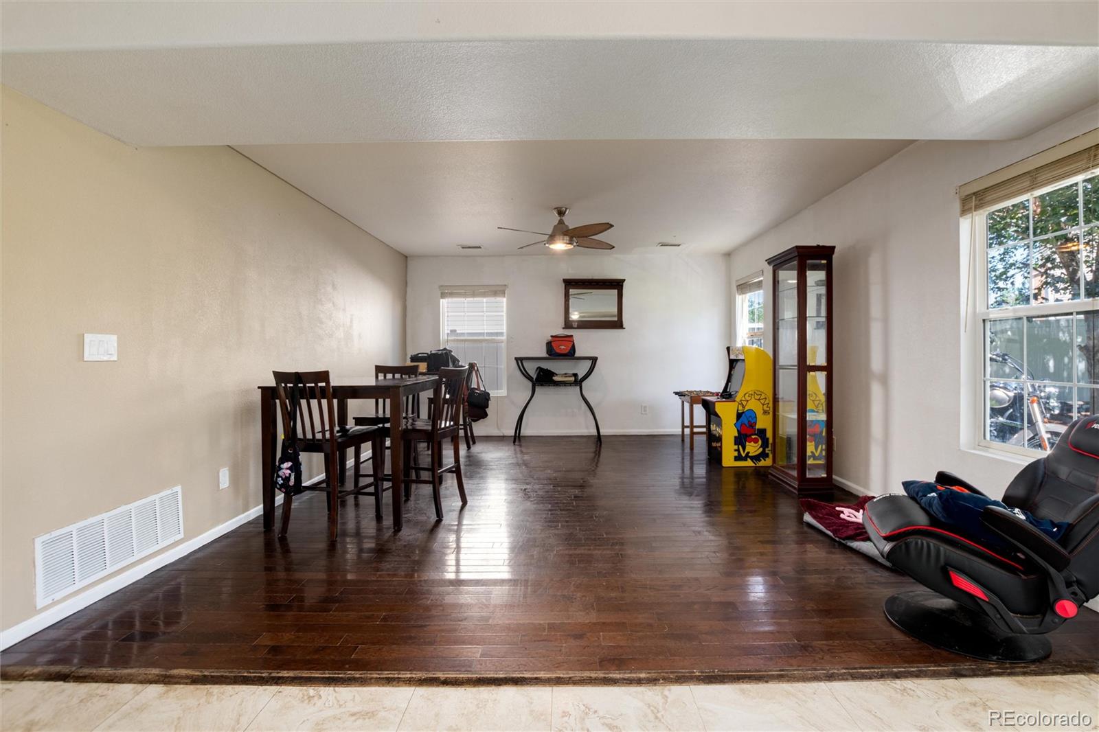 4946 Perth Street Denver, CO 80249 - Photo 19 of 46 Gallery Image 19