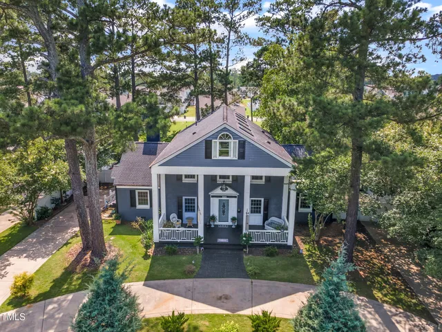 $425,000 | 300 South Pine Street, Benson, NC 27504