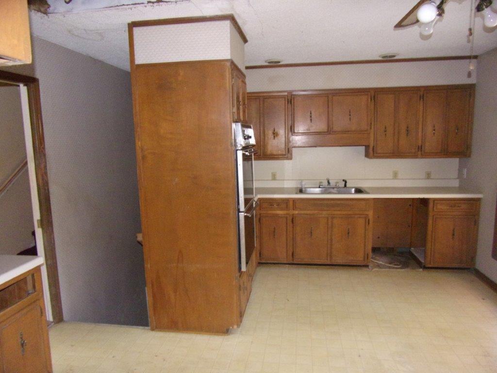 506 Foster Road Dalton, GA 30720 - Photo 7 of 16 106_6436