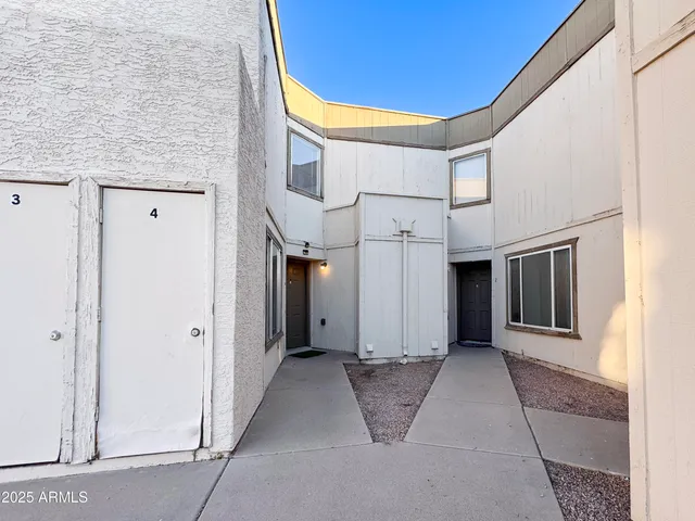 $1,199 | 1765 East Pepper Circle, Unit 1, Mesa, AZ 85203