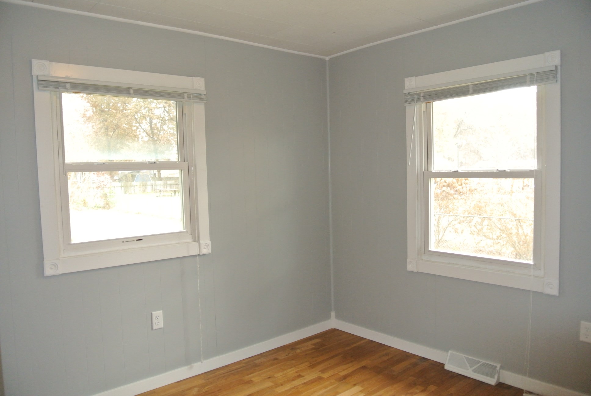 54550 Clover Road Mishawaka, IN 46545 - Photo 23 of 35